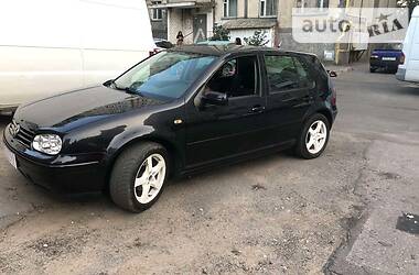 Хэтчбек Volkswagen Golf 1999 в Виннице