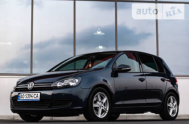 Хэтчбек Volkswagen Golf 2010 в Мукачево