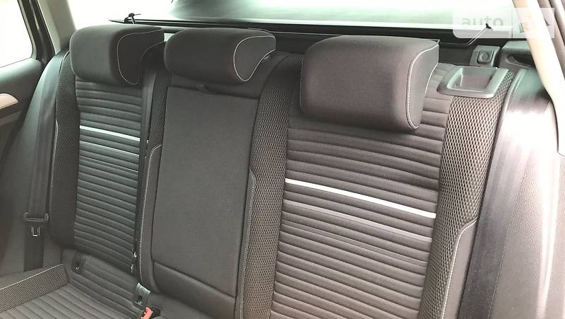 Универсал Volkswagen Golf 2014 в Киеве