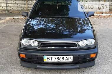 Хэтчбек Volkswagen Golf 1992 в Херсоне