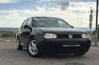 Хэтчбек Volkswagen Golf 2000 в Дрогобыче