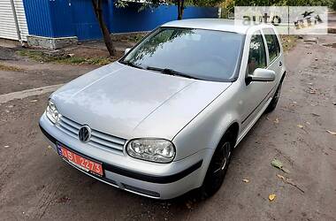 Хэтчбек Volkswagen Golf 2000 в Полтаве