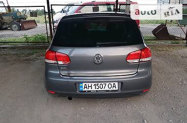 Хэтчбек Volkswagen Golf 2011 в Мариуполе