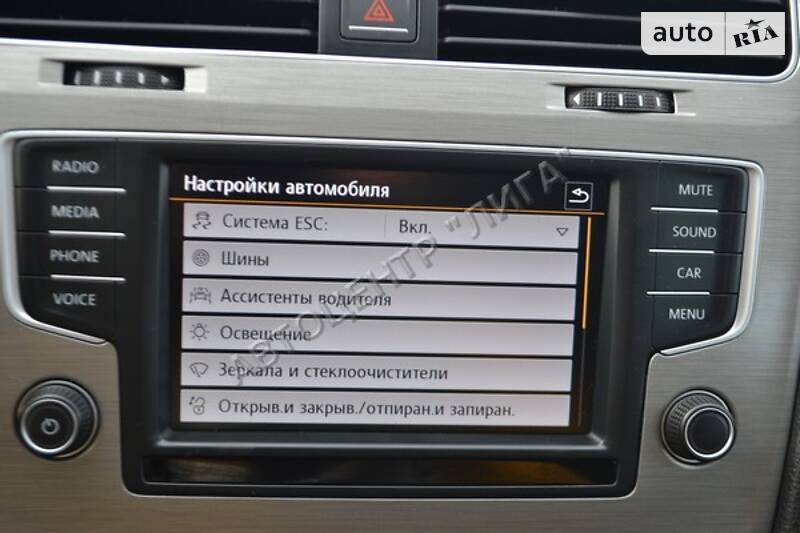 Универсал Volkswagen Golf 2015 в Хмельницком