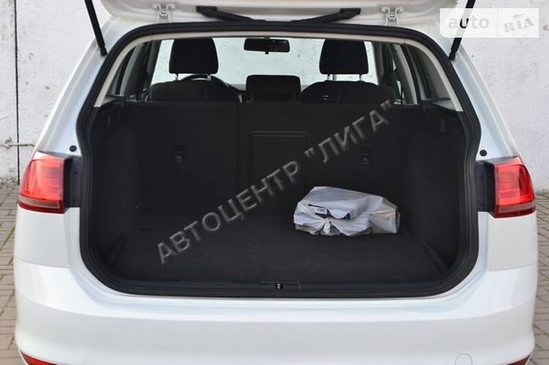 Универсал Volkswagen Golf 2015 в Хмельницком