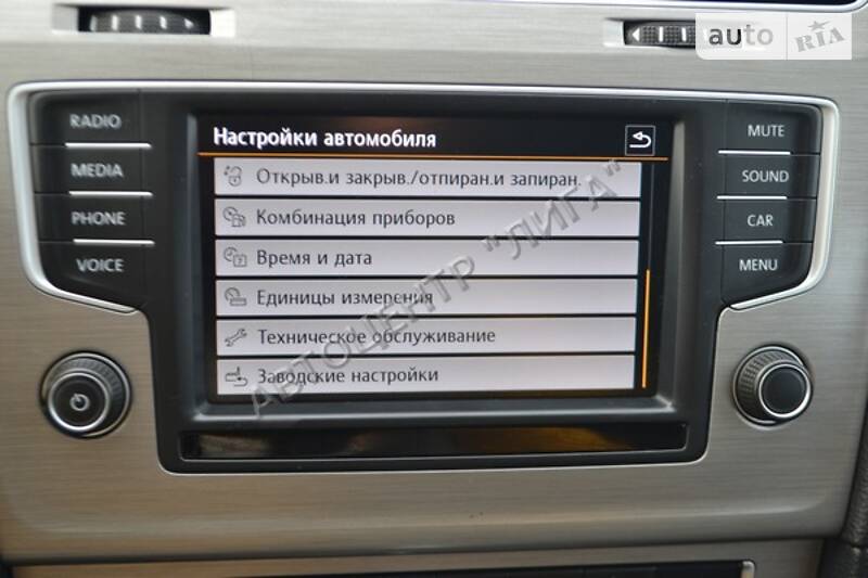 Универсал Volkswagen Golf 2015 в Хмельницком