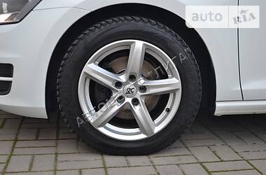 Универсал Volkswagen Golf 2015 в 