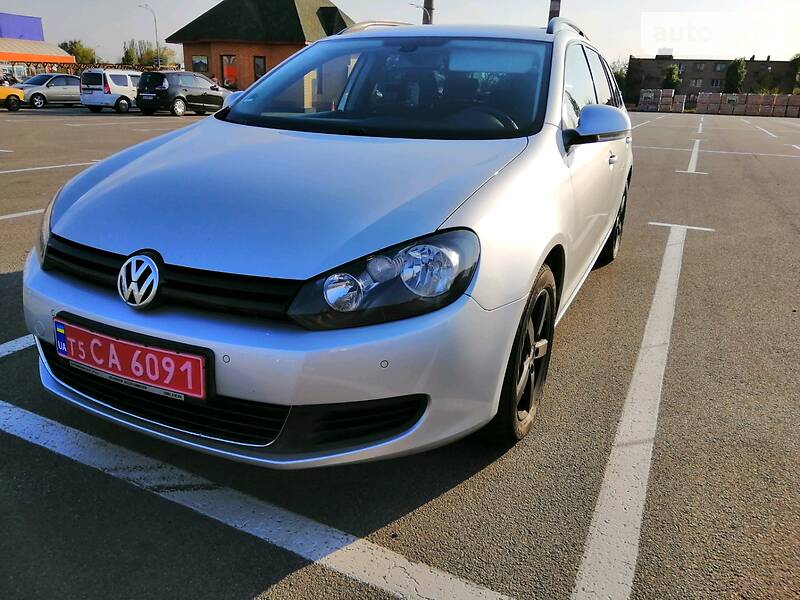 Универсал Volkswagen Golf 2011 в Кривом Роге