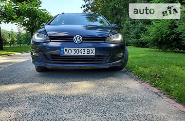 Универсал Volkswagen Golf 2014 в Мукачево