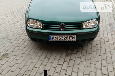 Универсал Volkswagen Golf 2000 в Житомире