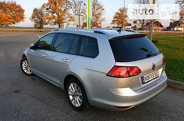 Универсал Volkswagen Golf 2015 в Львове