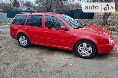 Универсал Volkswagen Golf 2002 в Полтаве