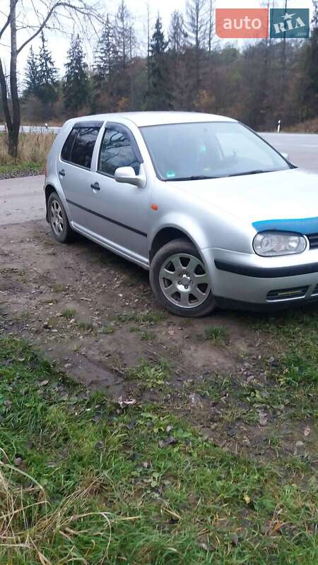 Хетчбек Volkswagen Golf 1999 в Миколаєві