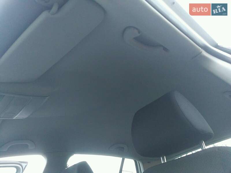 Хэтчбек Volkswagen Golf 2008 в Ровно