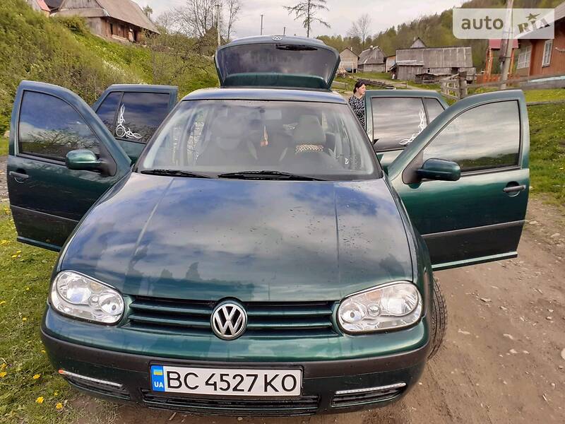Хэтчбек Volkswagen Golf 1999 в Турке
