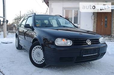 Универсал Volkswagen Golf 2002 в Дрогобыче