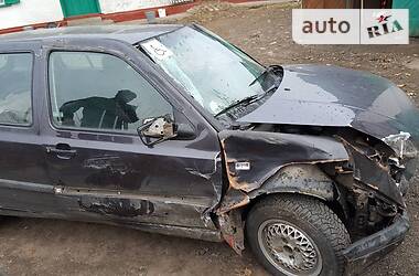 Хэтчбек Volkswagen Golf 1993 в 