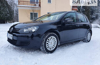 Хетчбек Volkswagen Golf 2012 в Дрогобичі