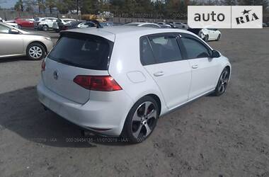 Хэтчбек Volkswagen Golf 2017 в Одессе