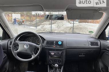 Универсал Volkswagen Golf 2001 в Луцке