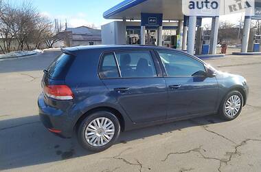 Хэтчбек Volkswagen Golf 2009 в Сумах