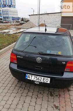 Хэтчбек Volkswagen Golf 2001 в Калуше