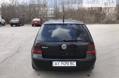 Хетчбек Volkswagen Golf 2000 в Харкові