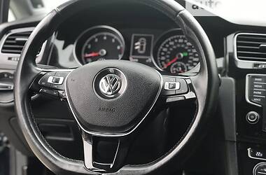 Хэтчбек Volkswagen Golf 2014 в Одессе