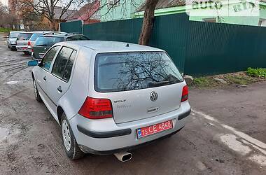 Хэтчбек Volkswagen Golf 1998 в Полтаве