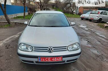 Хэтчбек Volkswagen Golf 1998 в Полтаве