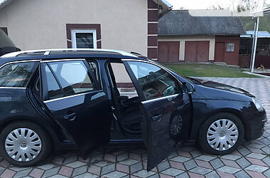 Універсал Volkswagen Golf 2008 в Борщеві