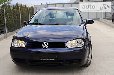 Хэтчбек Volkswagen Golf 2002 в Дрогобыче