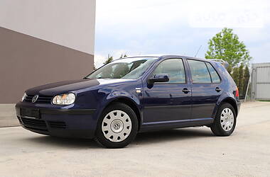 Хэтчбек Volkswagen Golf 2002 в Дрогобыче