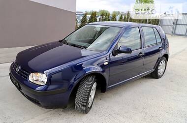 Хэтчбек Volkswagen Golf 2002 в Дрогобыче