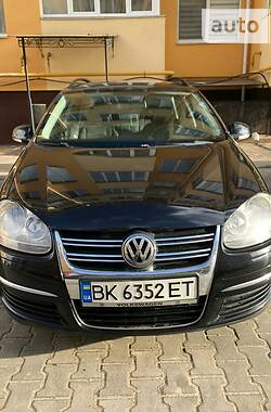 Универсал Volkswagen Golf 2007 в Киеве