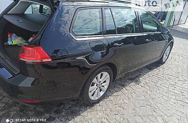Універсал Volkswagen Golf 2015 в 
