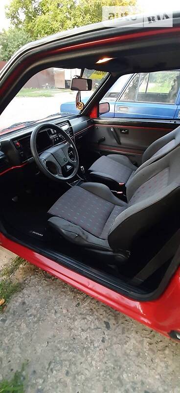 Хэтчбек Volkswagen Golf 1989 в Днепре