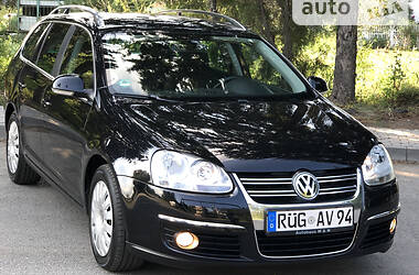 Универсал Volkswagen Golf 2008 в Самборе