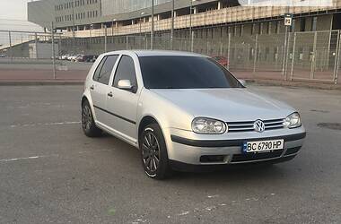 Хэтчбек Volkswagen Golf 1999 в Львове