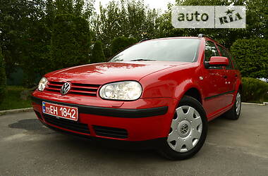 Универсал Volkswagen Golf 2001 в Харькове