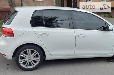 Хетчбек Volkswagen Golf 2012 в Запоріжжі