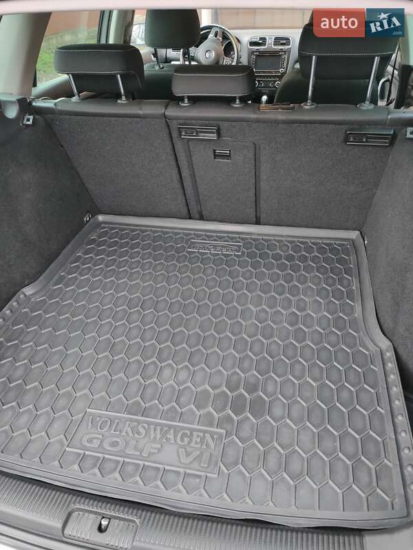 Универсал Volkswagen Golf 2012 в Тернополе
