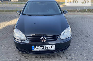 Хэтчбек Volkswagen Golf 2005 в Львове