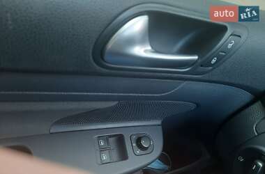 Хэтчбек Volkswagen Golf 2006 в Ананьеве
