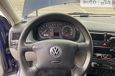 Хетчбек Volkswagen Golf 2000 в Вінниці