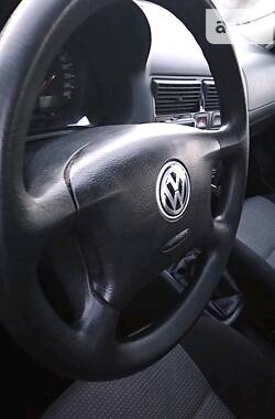 Хэтчбек Volkswagen Golf 2003 в Хмельницком