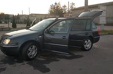 Универсал Volkswagen Golf 2002 в Ровно