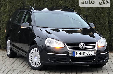 Универсал Volkswagen Golf 2008 в Самборе