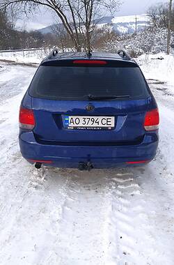 Универсал Volkswagen Golf 2009 в Воловце