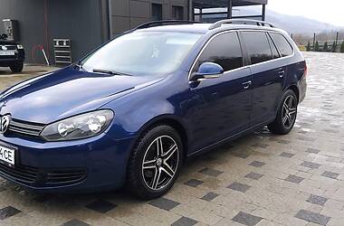 Универсал Volkswagen Golf 2009 в Воловце